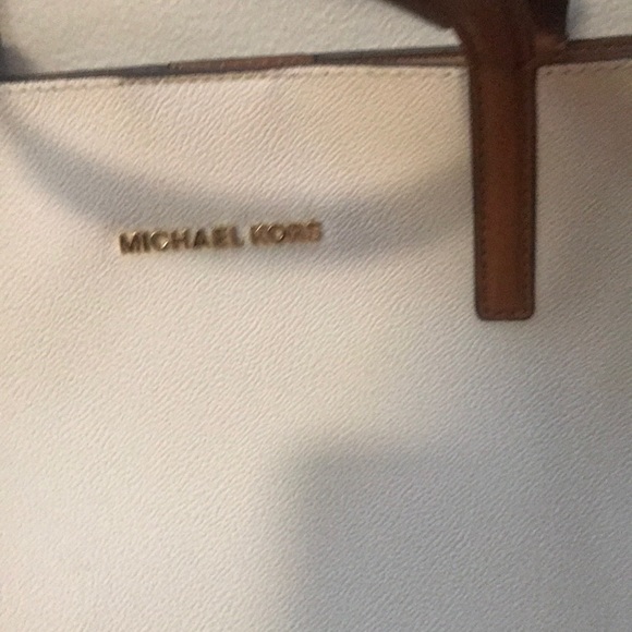 Sold - Picture 4 of 5